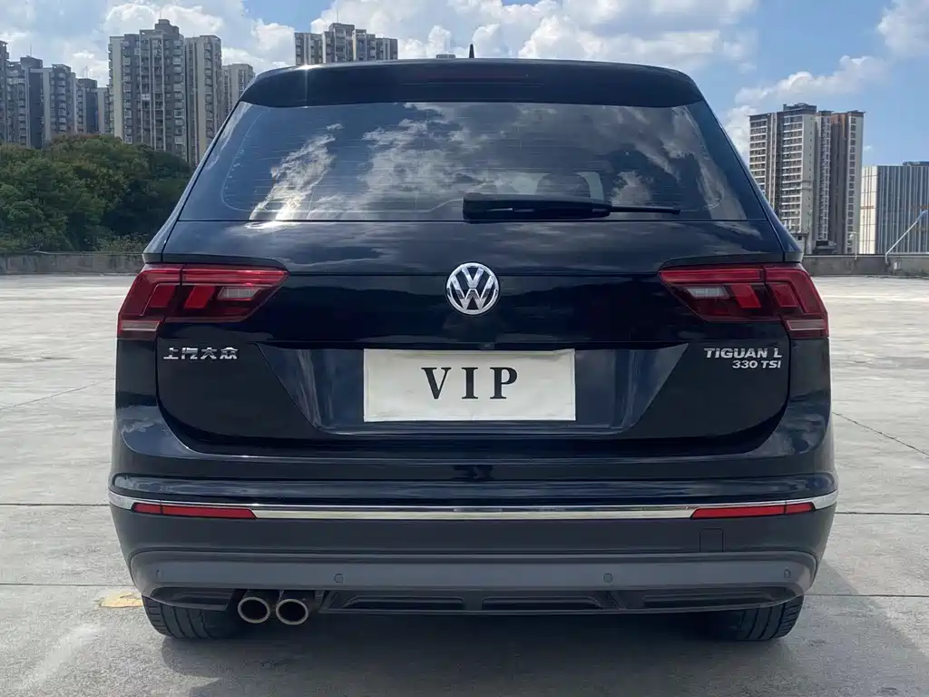 Volkswagen Tiguan L — фото 4