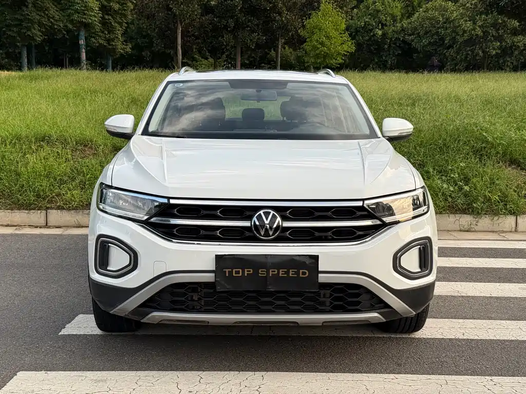 Volkswagen T-Roc — фото 3