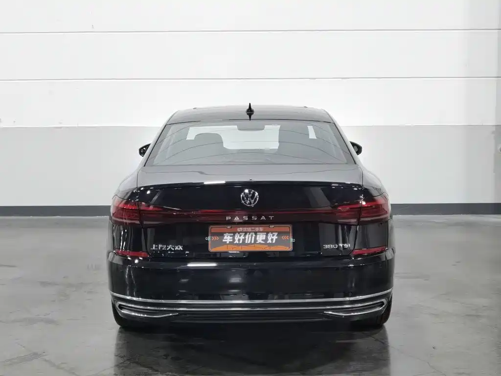 Volkswagen Passat — фото 4