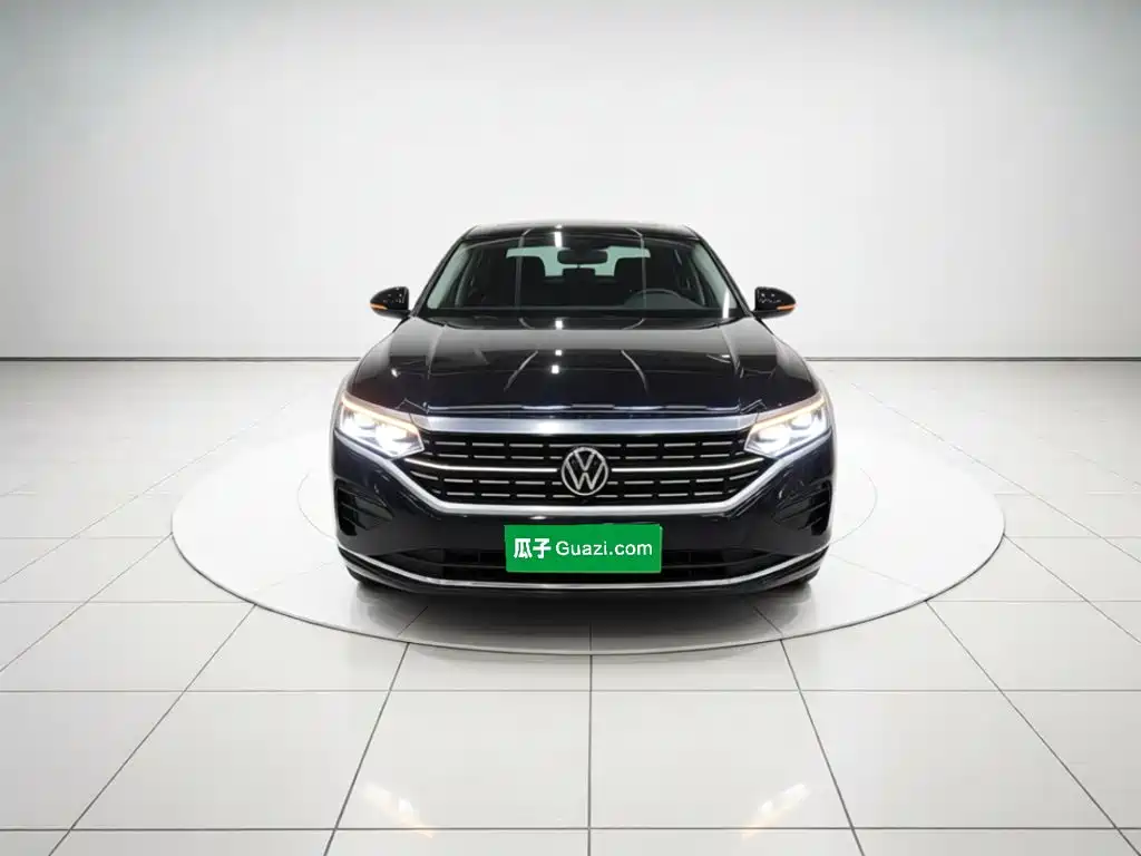 Volkswagen Passat — фото 3