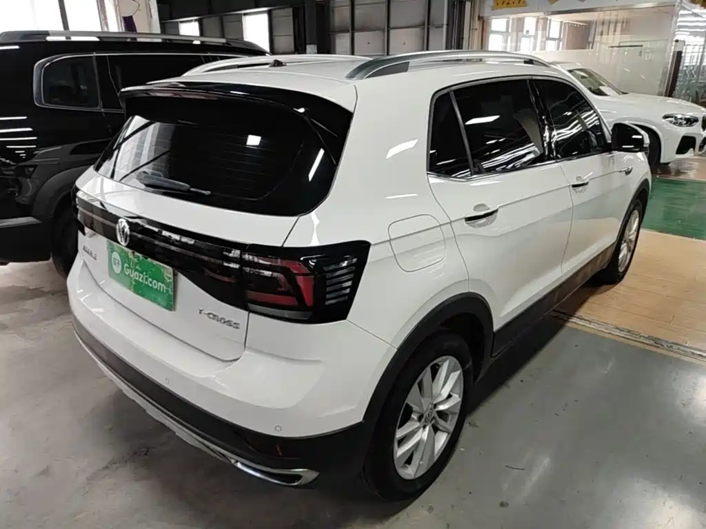 Volkswagen T-Cross — фото 7