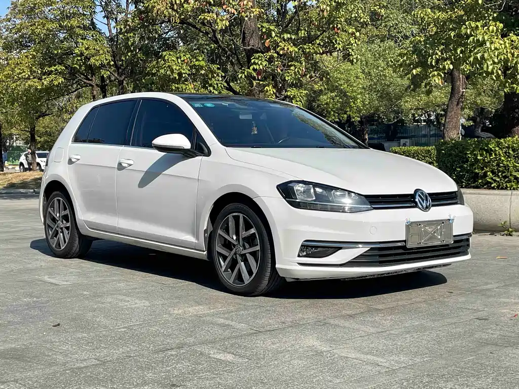Volkswagen Golf — фото 3