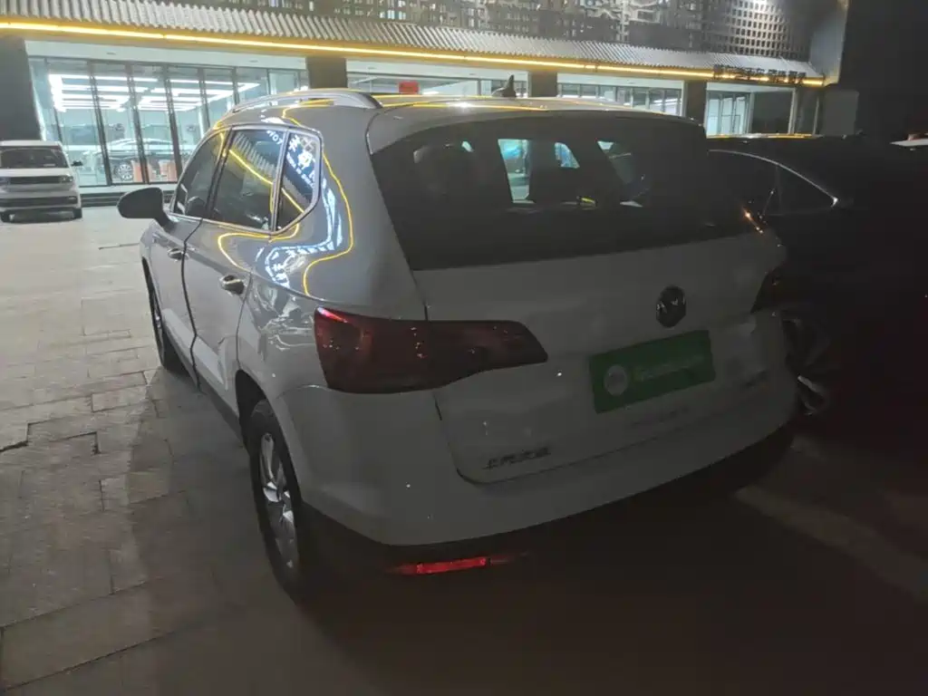 Volkswagen Tharu — фото 5