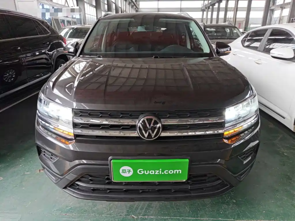Volkswagen Tharu — фото 3