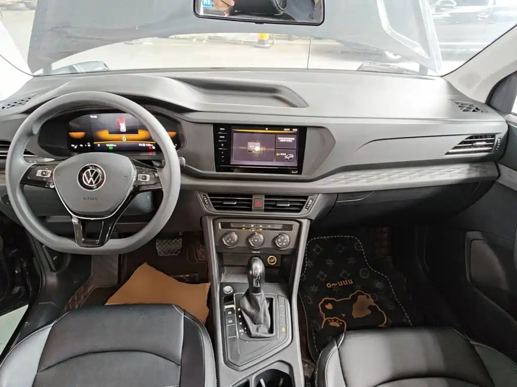 Volkswagen Tharu — фото 10