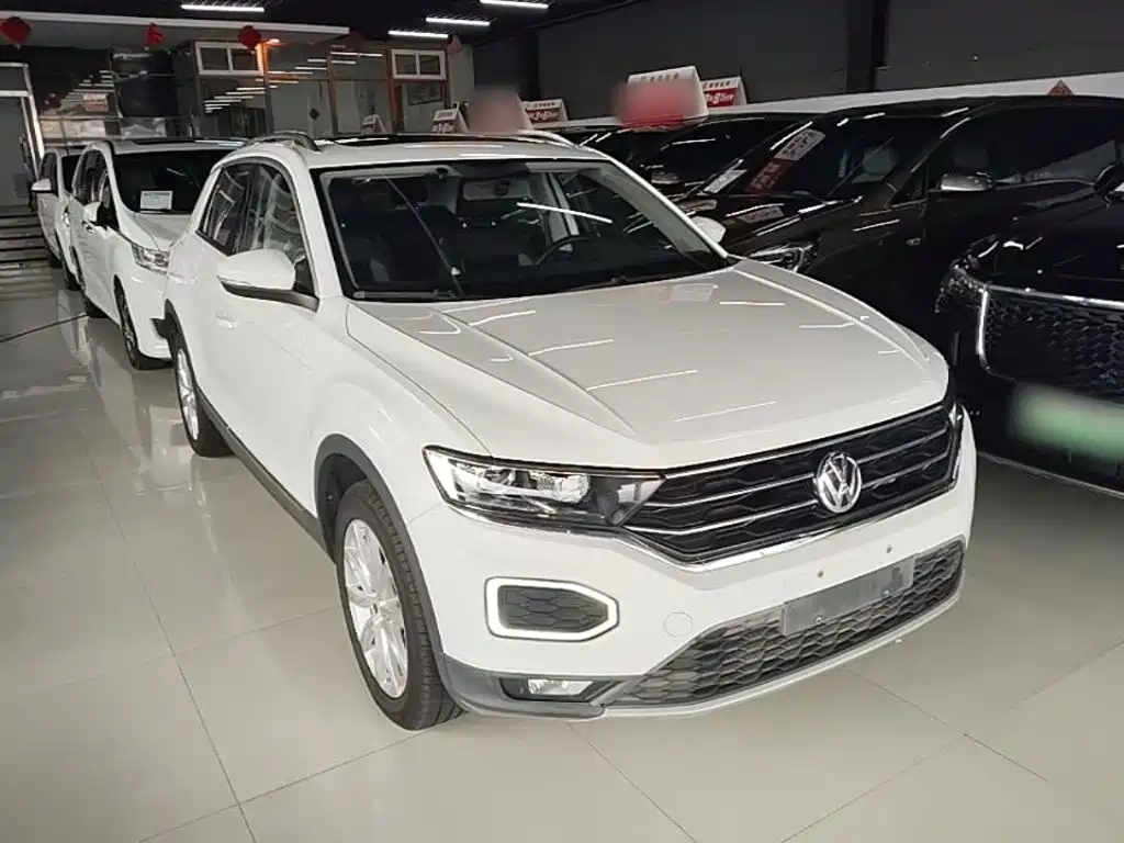 Volkswagen T-Roc — фото 4