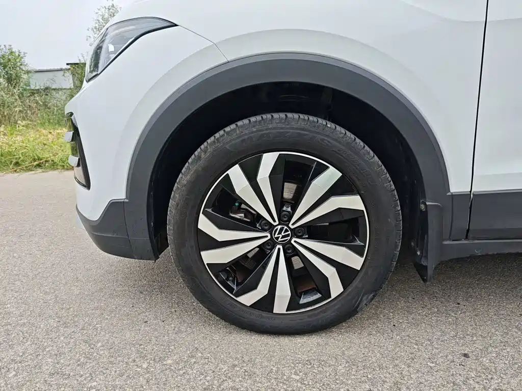 Volkswagen Tharu — фото 23