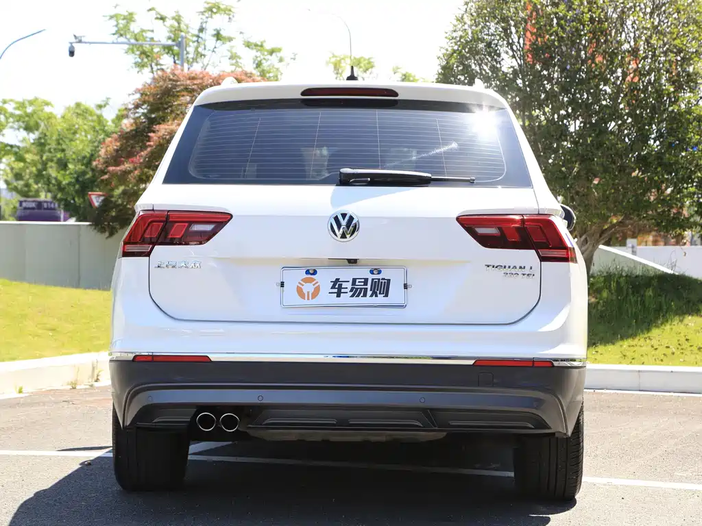 Volkswagen Tiguan L — фото 20