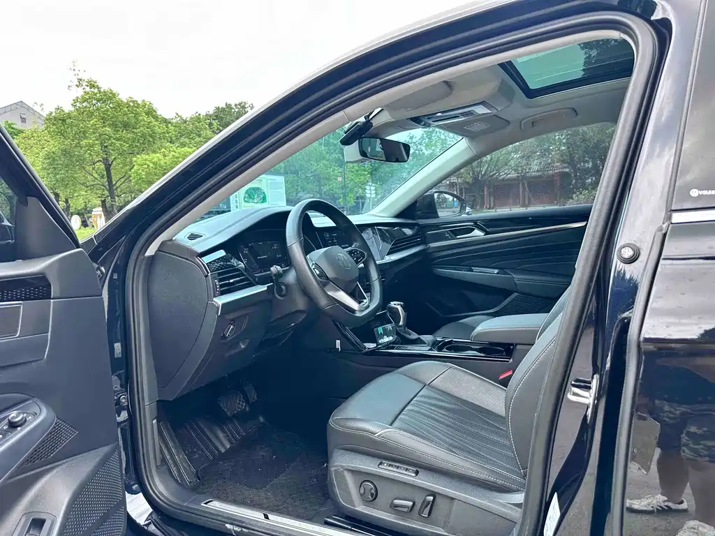 Volkswagen Passat — фото 6