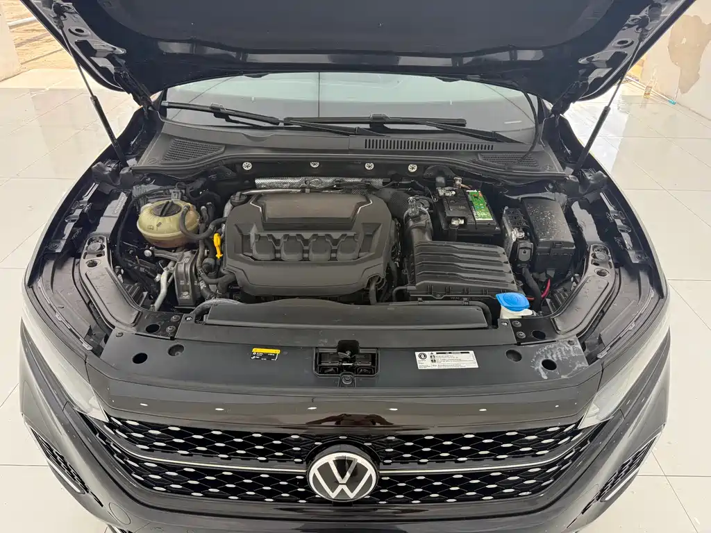 Volkswagen Passat — фото 5