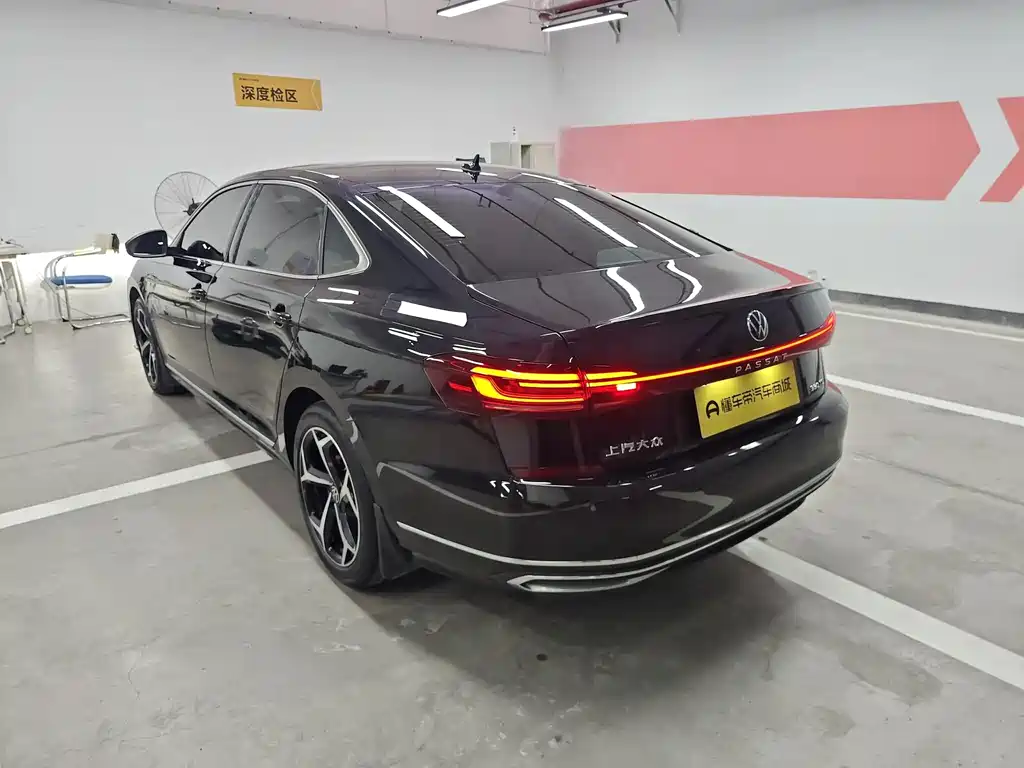 Volkswagen Passat — фото 3