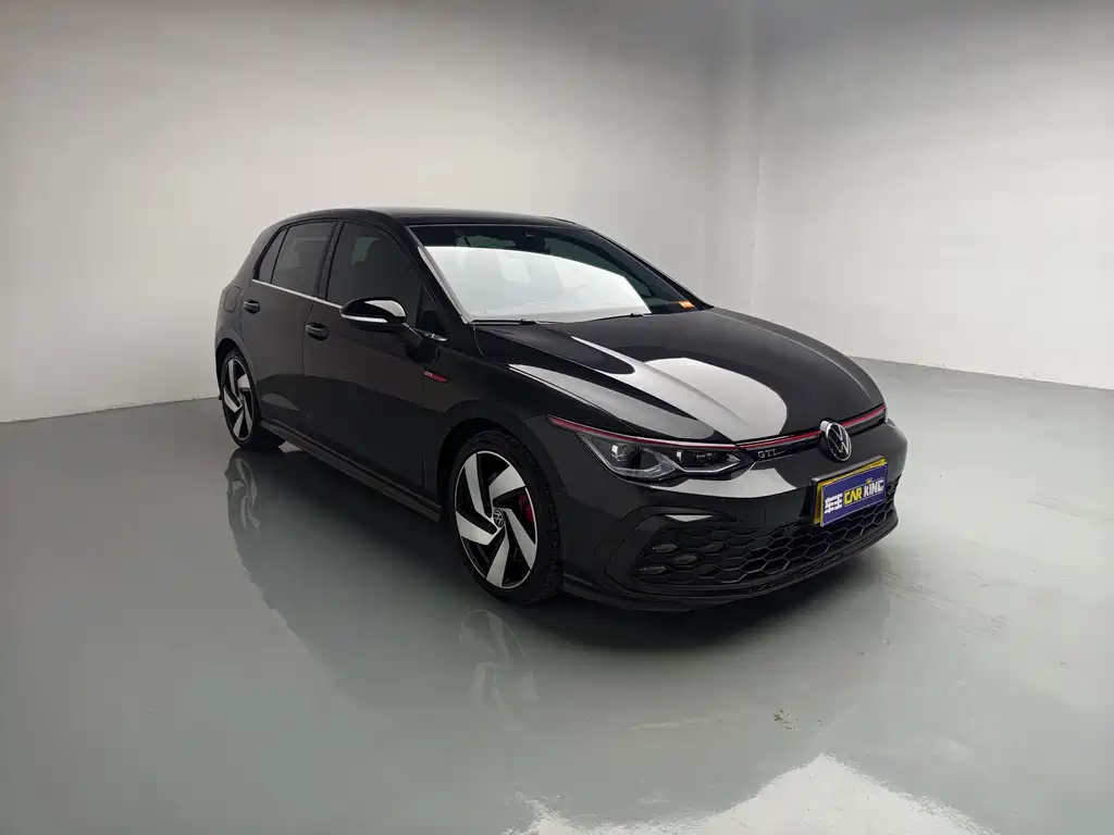 Volkswagen Golf GTI — фото 3