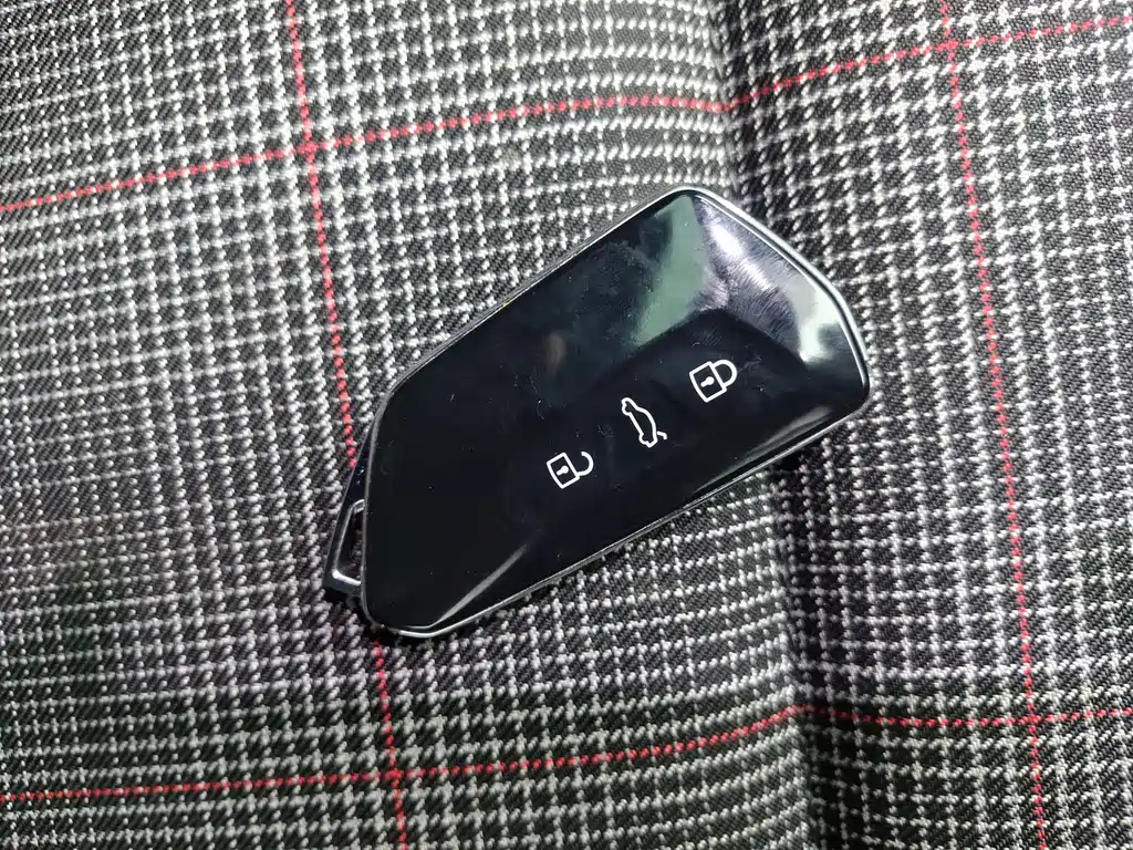 Volkswagen Golf GTI — фото 5