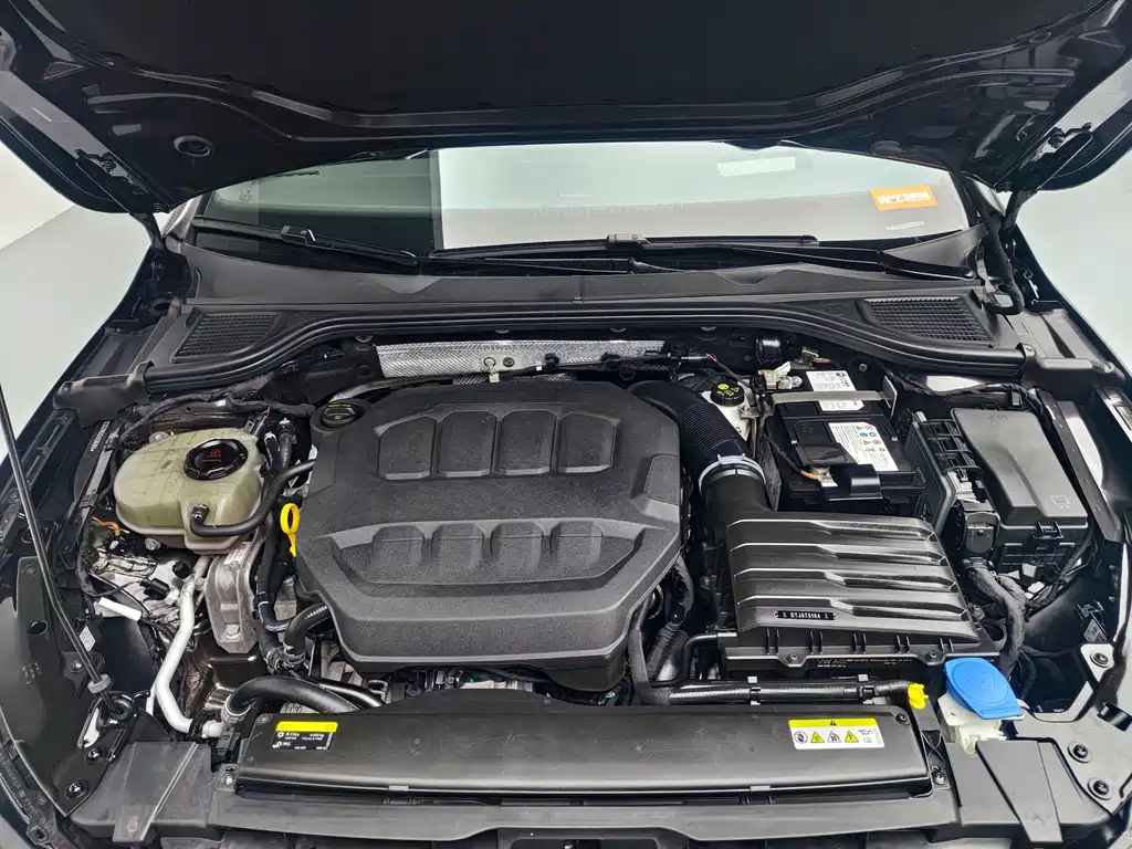 Volkswagen Golf GTI — фото 6