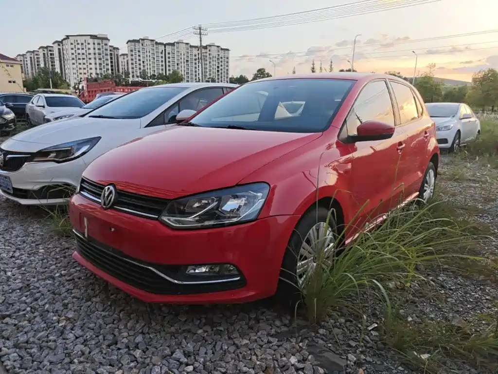 Volkswagen Polo — фото 2