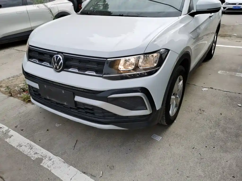 Volkswagen T-Cross — фото 24