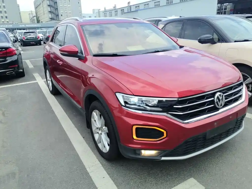 Volkswagen T-Roc — фото 4
