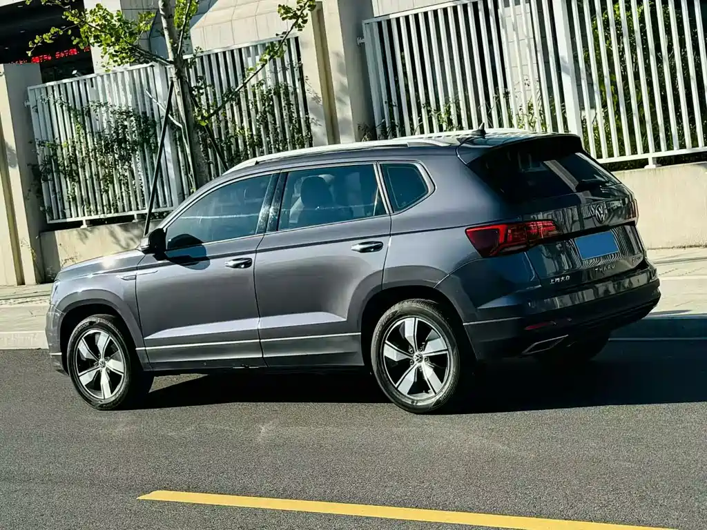 Volkswagen Tharu — фото 3