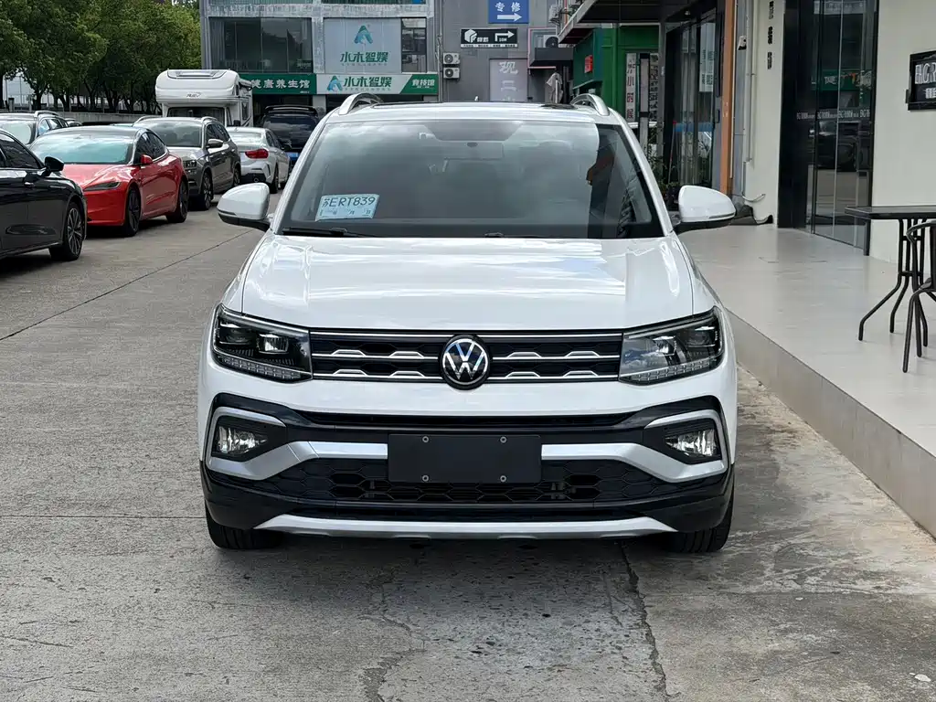 Volkswagen T-Cross — фото 2