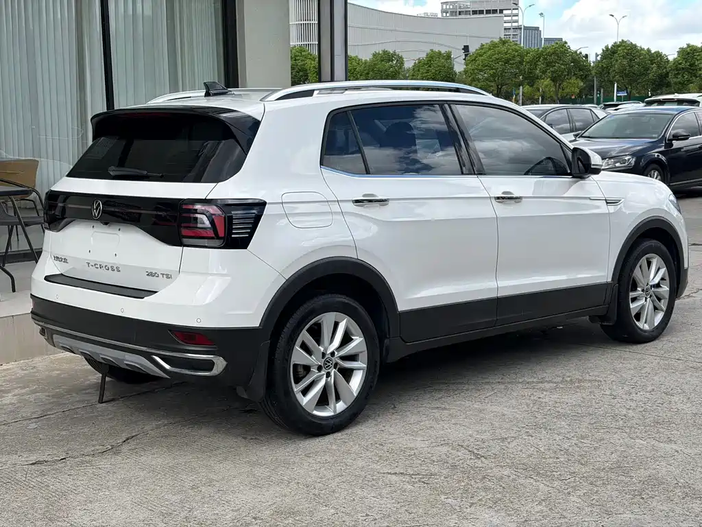 Volkswagen T-Cross — фото 5