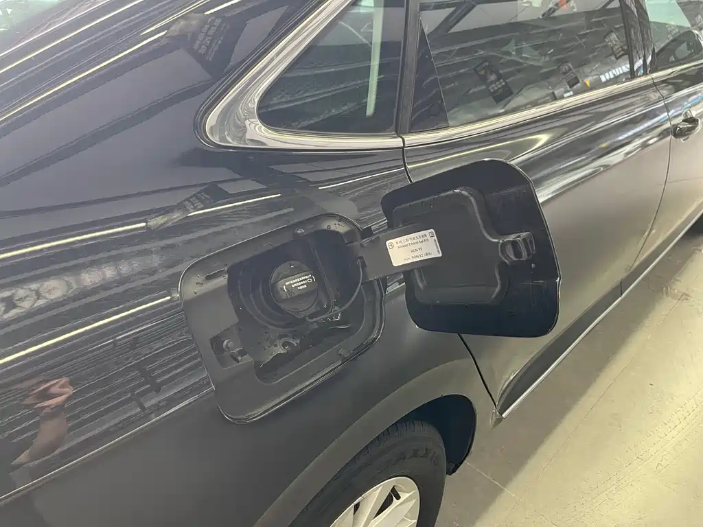 Volkswagen Passat — фото 10