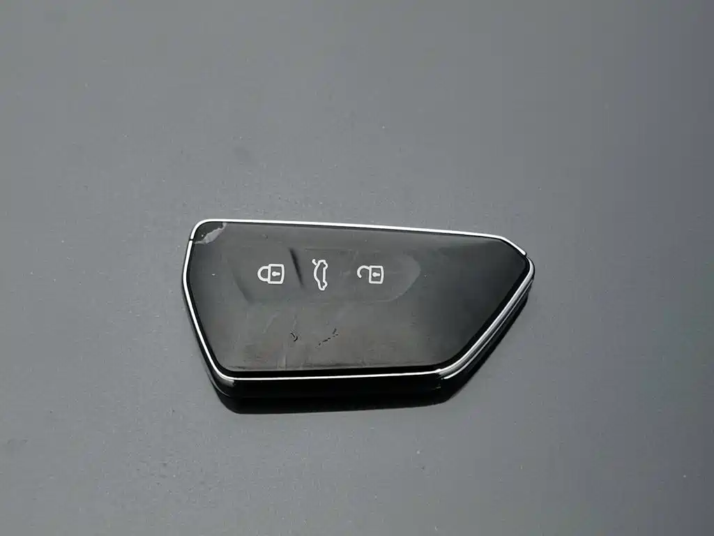 Volkswagen Golf GTI — фото 19