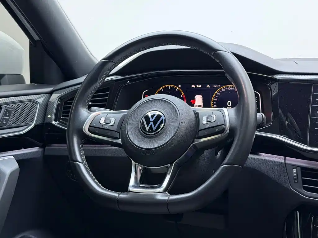 Volkswagen Tayron — фото 10
