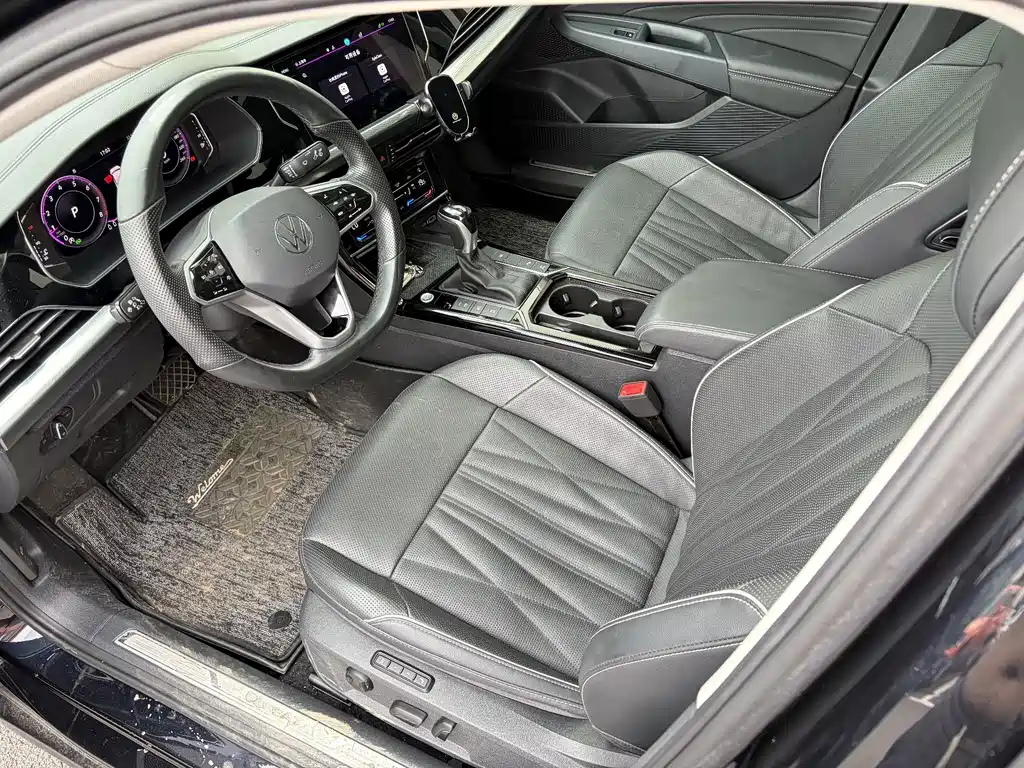 Volkswagen Passat — фото 4