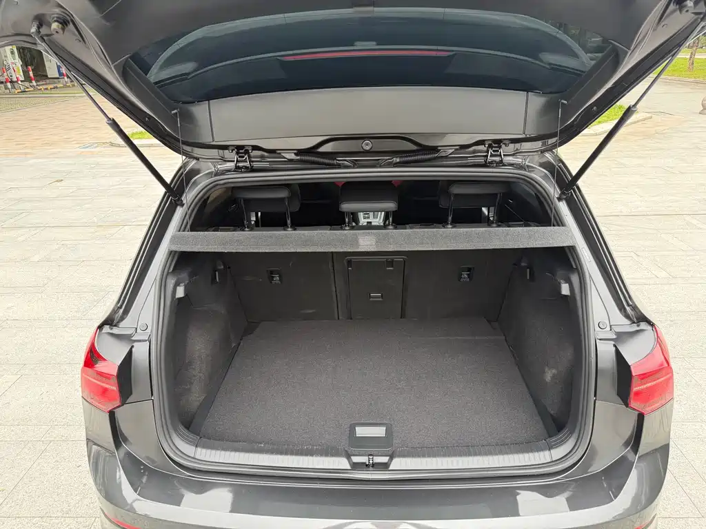Volkswagen Golf GTI — фото 21