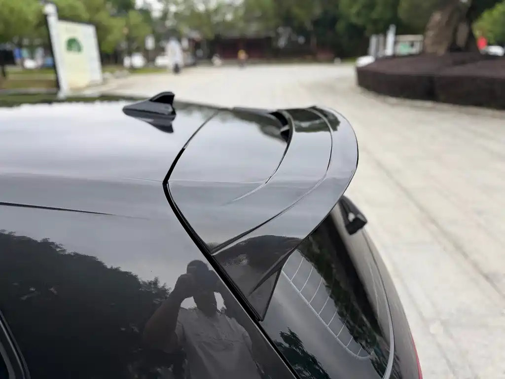 Volkswagen Golf GTI — фото 10