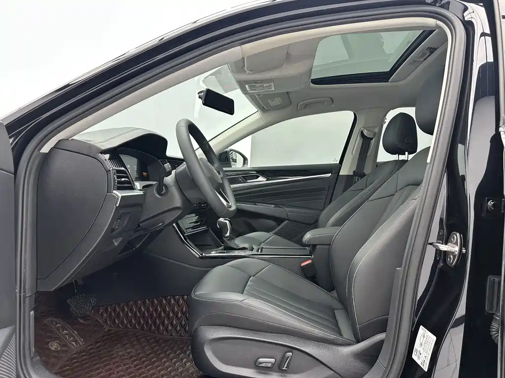 Volkswagen Passat — фото 5