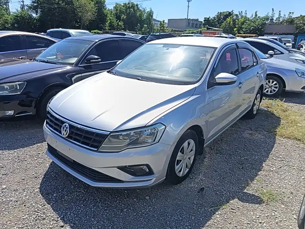 Volkswagen Jetta — фото 2