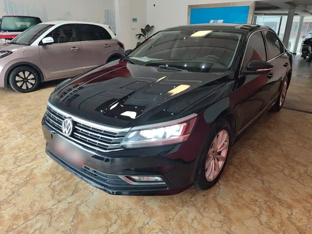Volkswagen Passat — фото 2