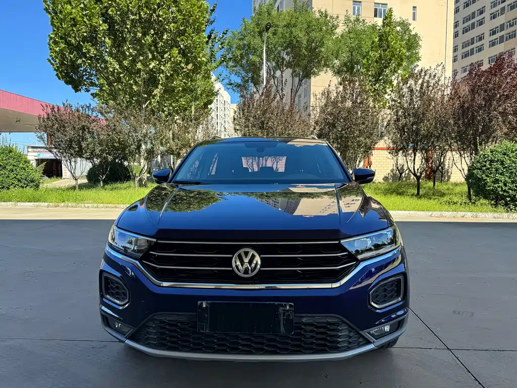 Volkswagen T-Roc — фото 4
