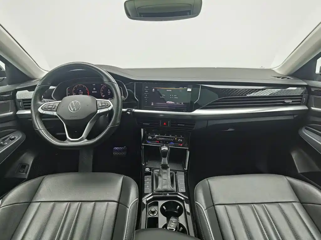 Volkswagen Passat — фото 5