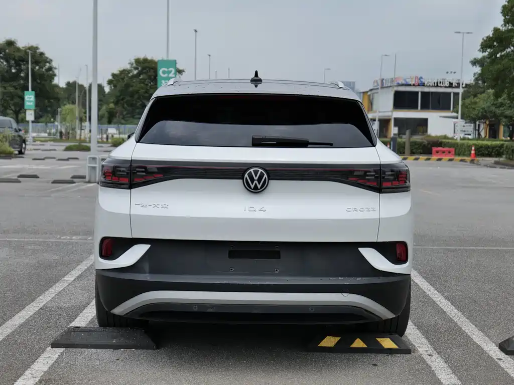 Volkswagen ID.4 Crozz — фото 6