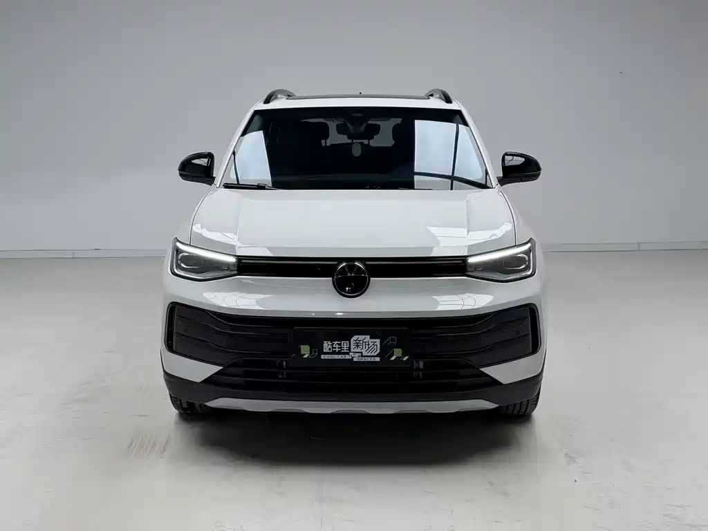 Volkswagen Tharu — фото 2