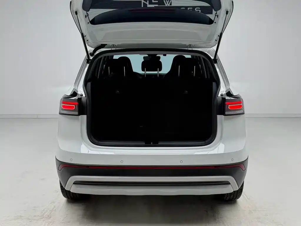 Volkswagen Tharu — фото 10