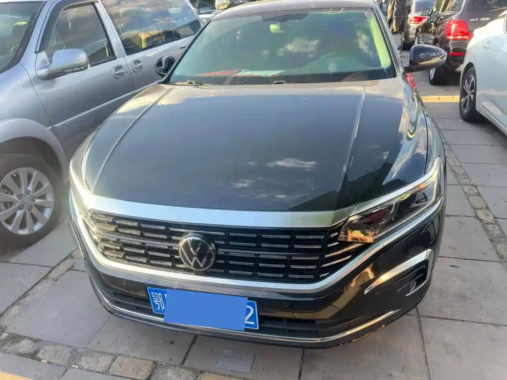 Volkswagen Passat — фото 2