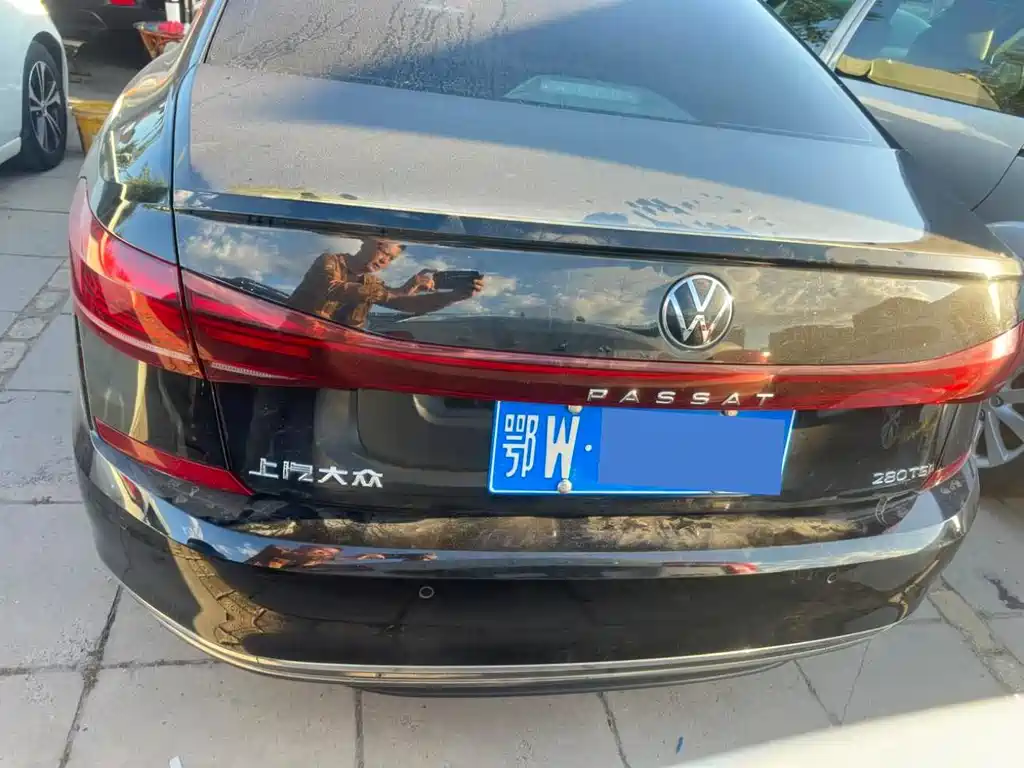 Volkswagen Passat — фото 5