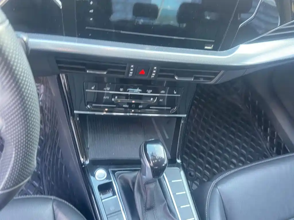 Volkswagen Passat — фото 8