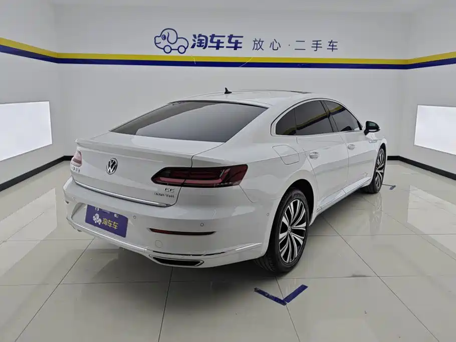Volkswagen CC — фото 3