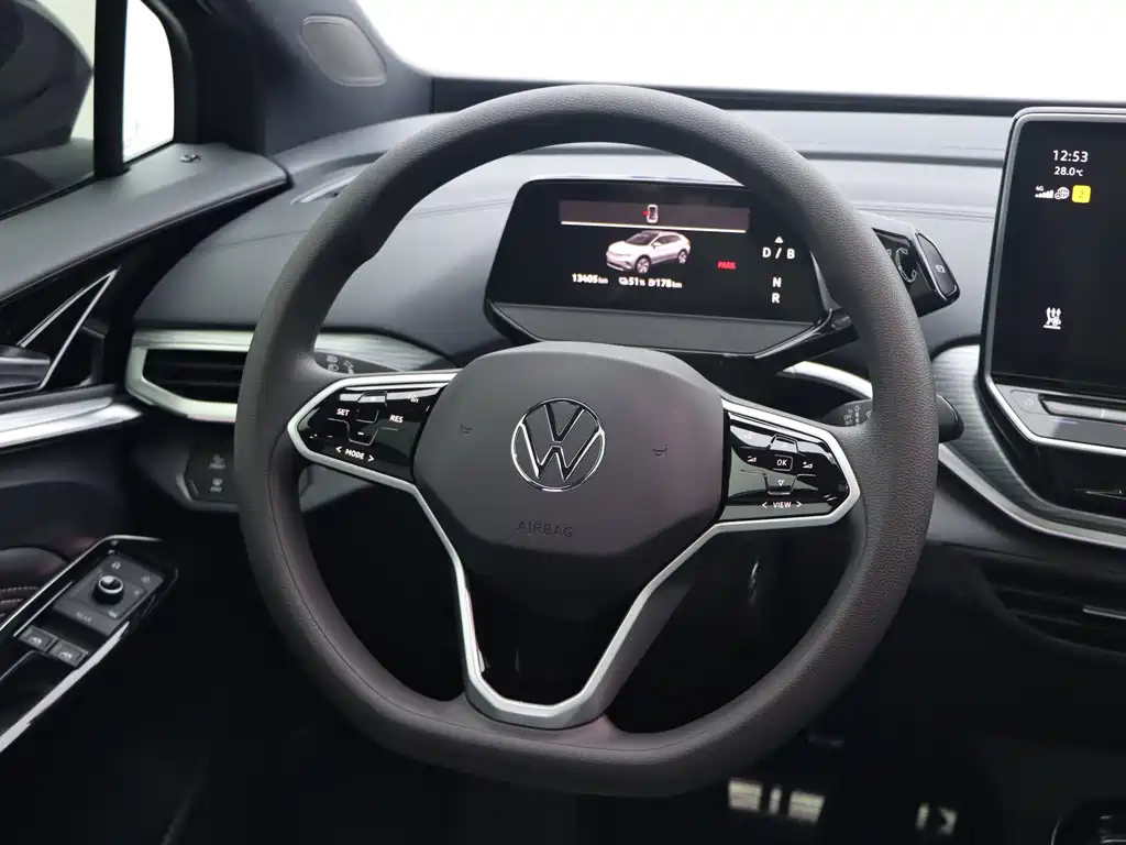 Volkswagen ID.4 Crozz — фото 16