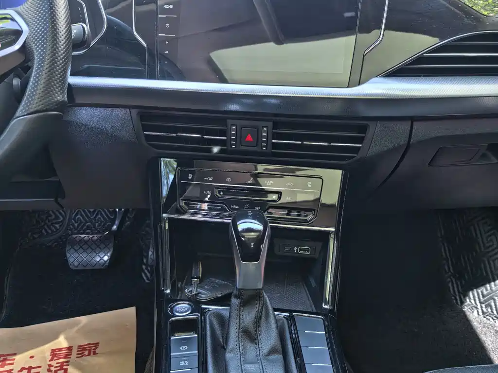 Volkswagen Passat — фото 6
