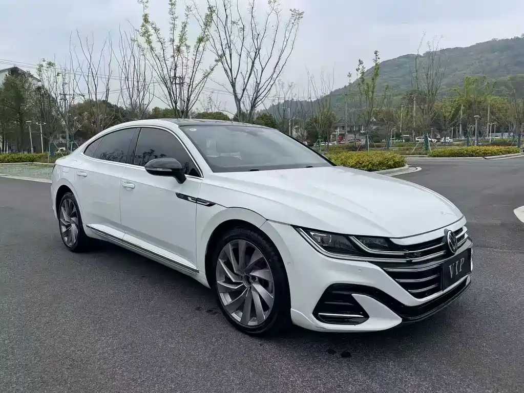 Volkswagen CC — фото 3
