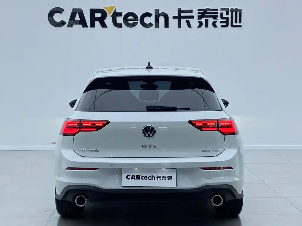 Volkswagen Golf GTI — фото 4