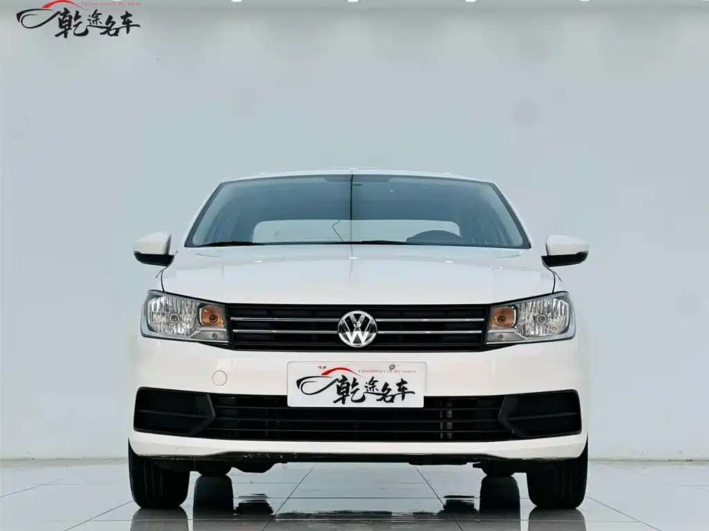 Volkswagen Santana — фото 2