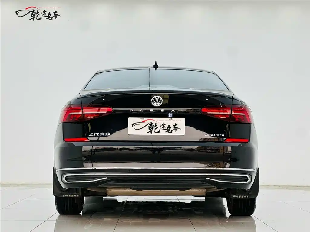 Volkswagen Passat — фото 6