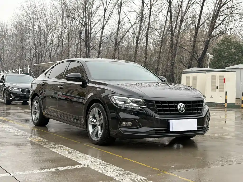 Volkswagen Passat — фото 3