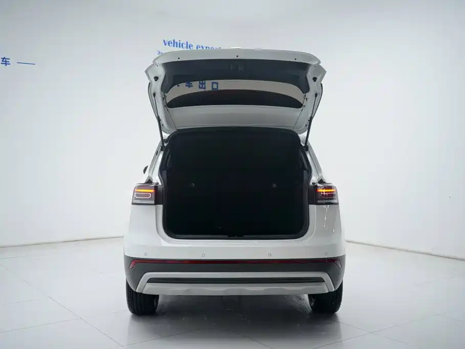 Volkswagen Tharu — фото 8